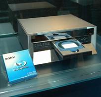 Первый прототип Blu-ray на Ceatec Show 2002